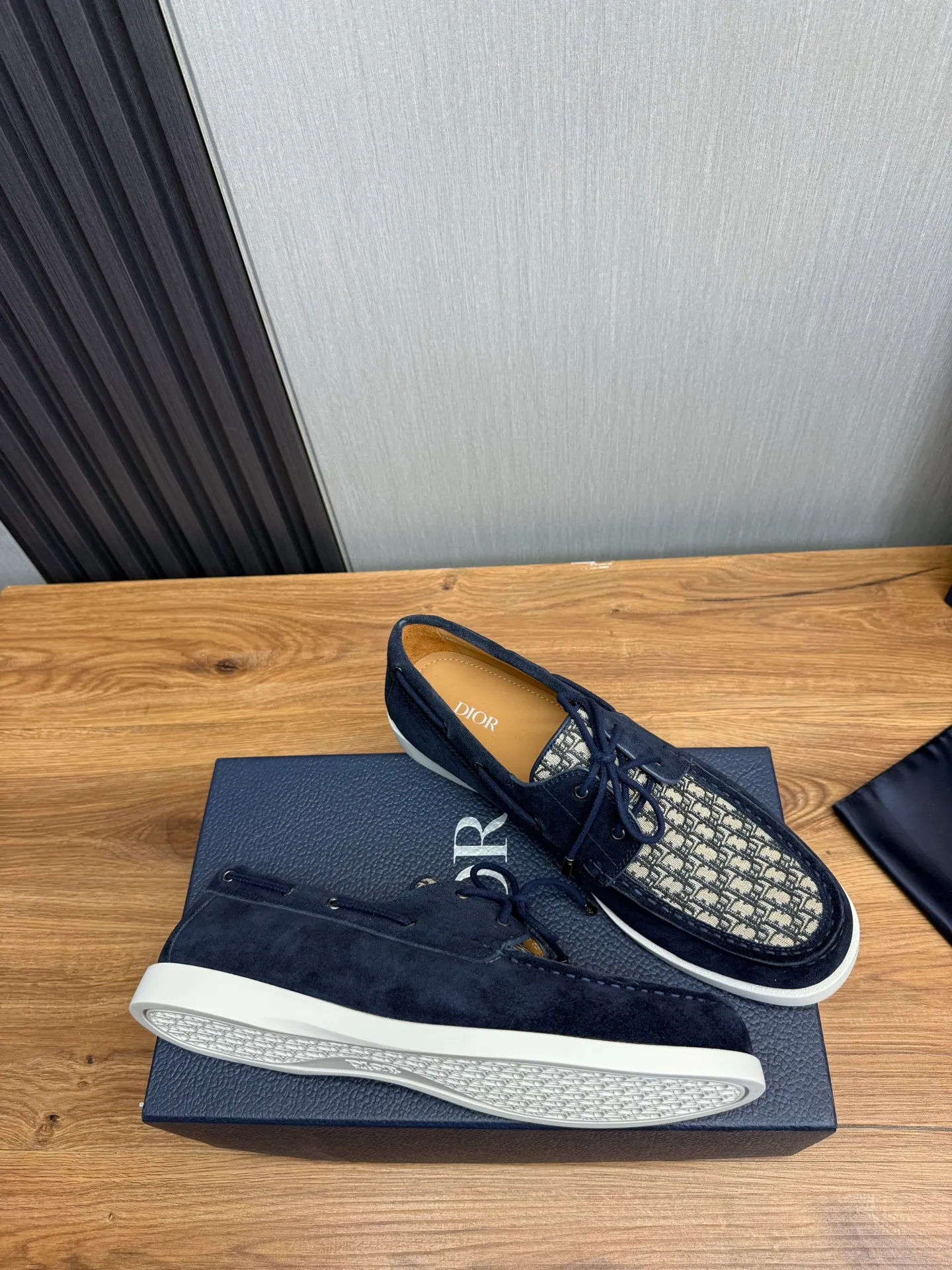 Men's shoes 💰560💰 [Dior Dior] Men's official website hot sale 🔥Imported frosted cowhide + cowhide lining. Original rubber wear-resistant outsole. High quality shipment ⬆️Code number 38-44, (45 customized)
